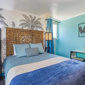 agreable-chambre-privative-avec-piscine-et-jacuzzi.midi-pyreneeshotels.com/